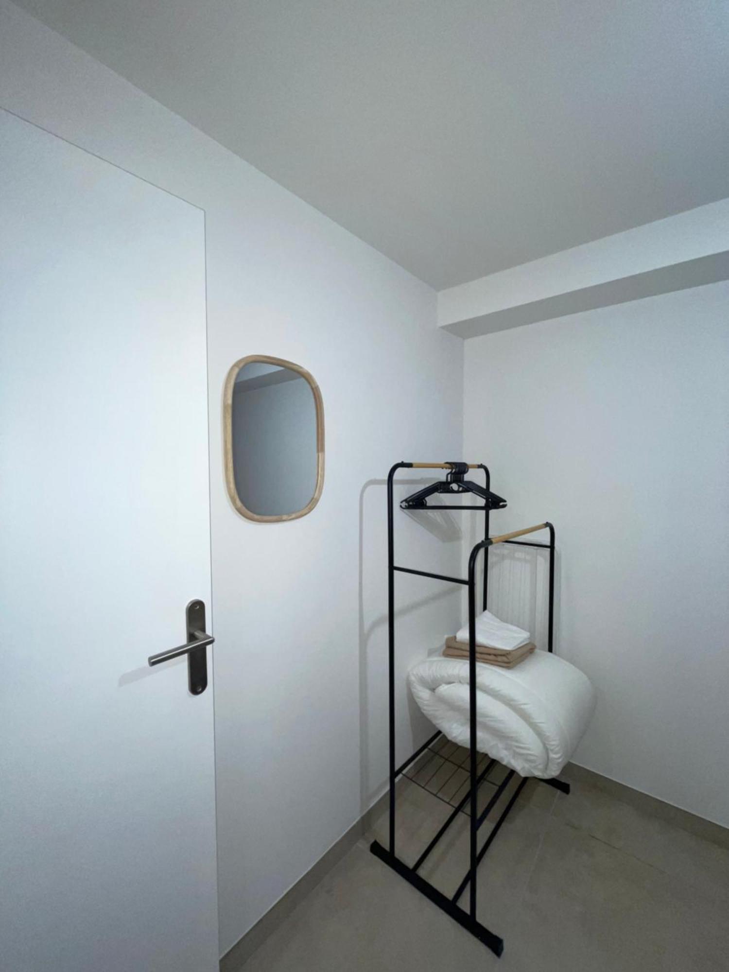 Apartment Entre Tendance Et Authenticite - La Voute Nîmes